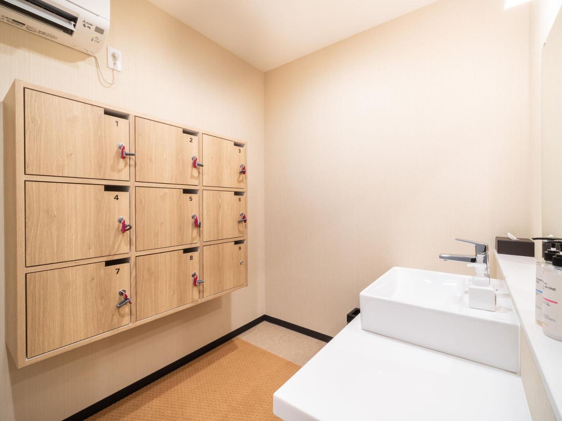 Super Hotel Chiba Ekimae Zewnętrze zdjęcie