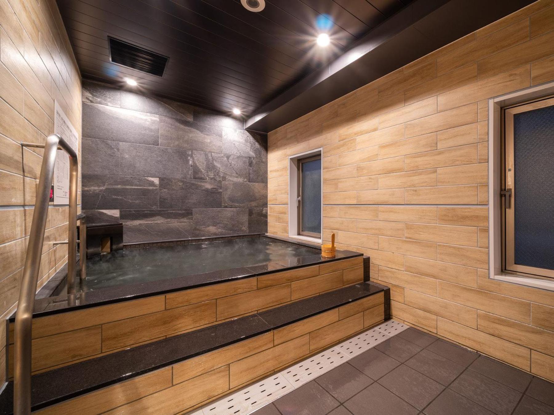 Super Hotel Chiba Ekimae Zewnętrze zdjęcie